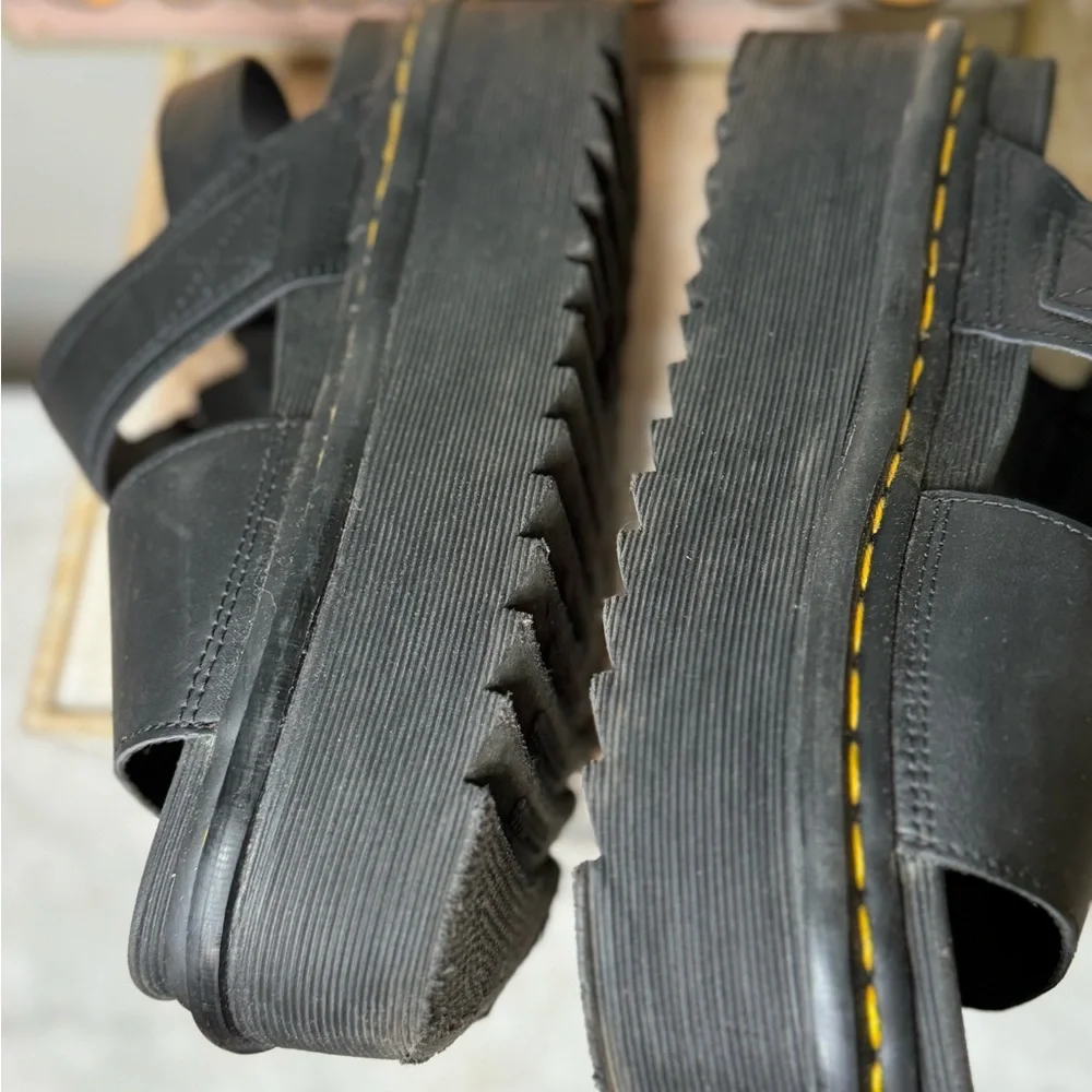 Dr. Martens VOSS QUAD Leather Platform Sandals 26725001 BLACK Sz8
